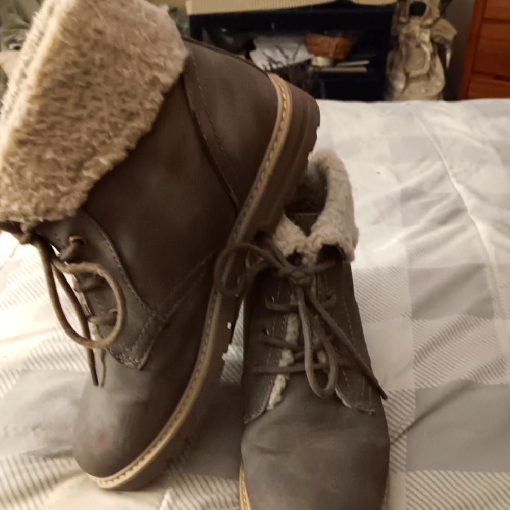 SONOMA LACE UP boots